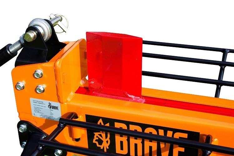 Brave 13 Ton Dual Split 3 point Tractor Log Splitter (TMH1315) at Wood Splitter Direct